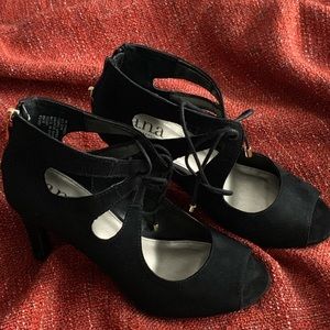 Black Heels 👠 a.n.a.